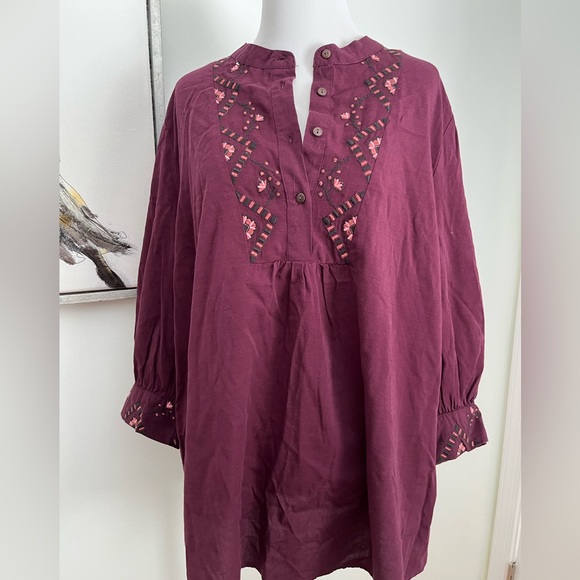 NWT Women's Bishop 3/4 Sleeve Plum Passion Embroidered Blouse - Knox Rose™ - Picture 4 of 11